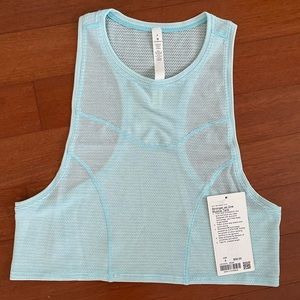 Lululemon Stronger as One Muscle Tank
sz 4 Blue